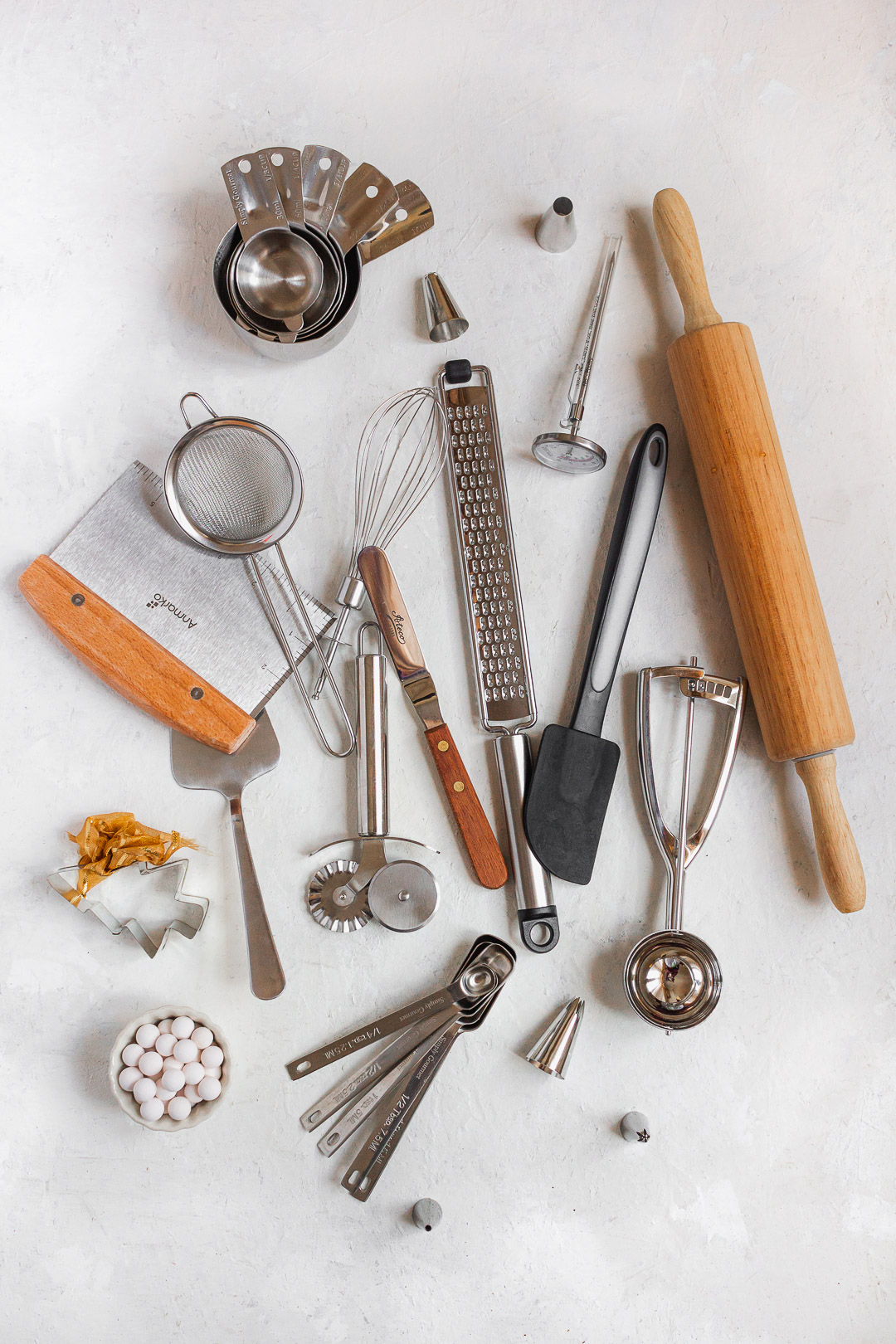 Finding a great baking tool set online (Tips to get quality tools without spending too much money)