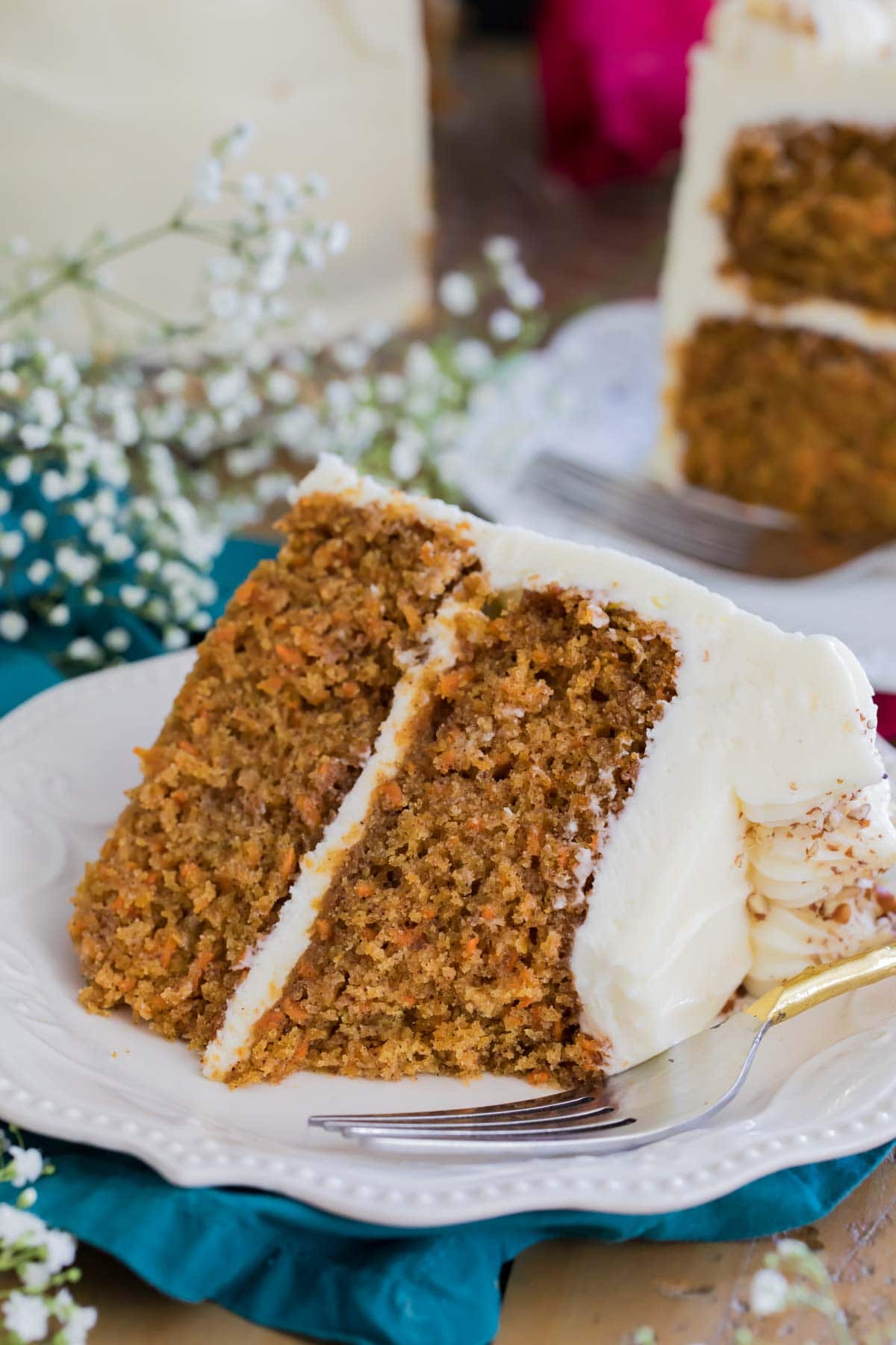 How to make delicious carrot cake dessert cups? Follow our simple steps for a sweet treat everyone loves.