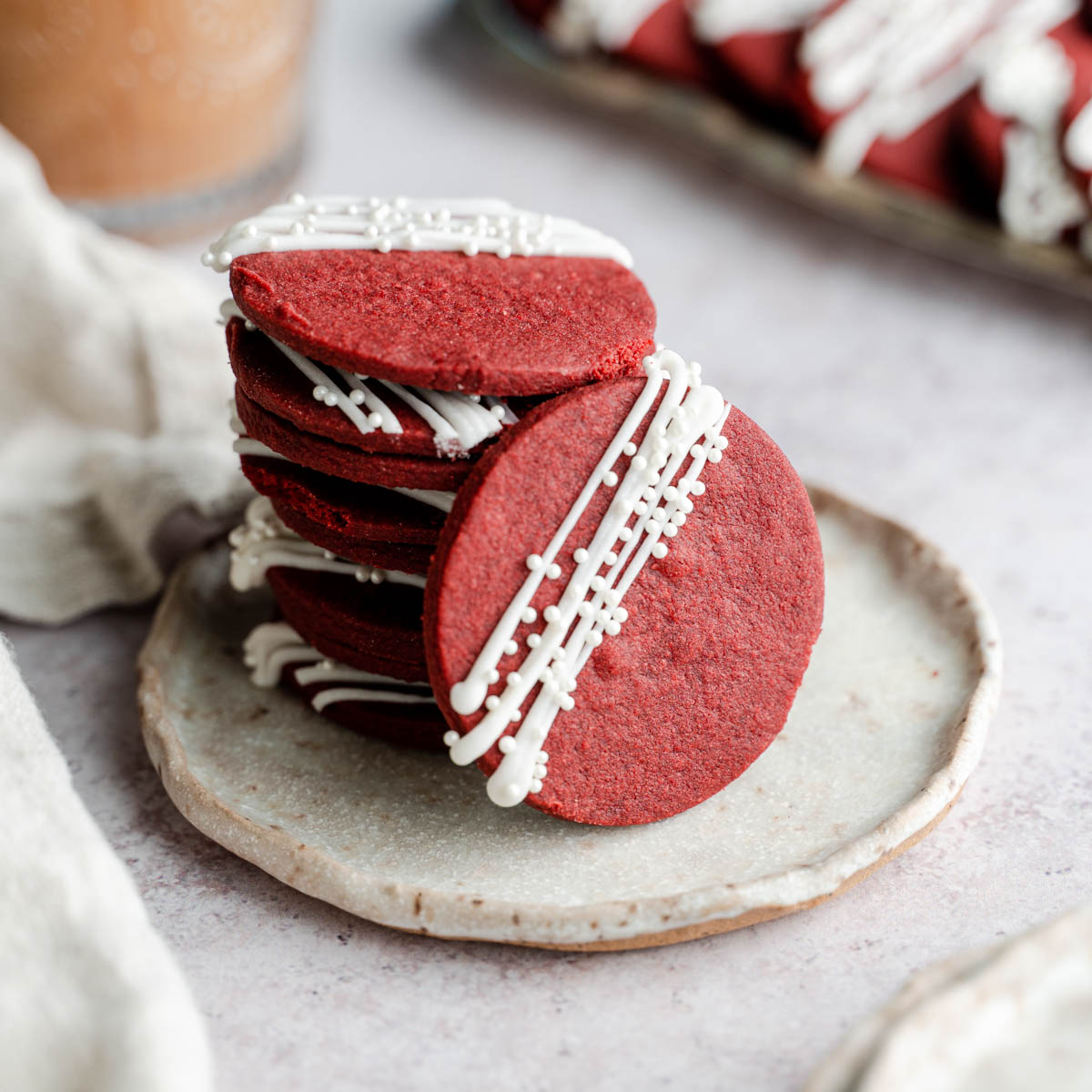 Want to bake yummy red velvet shortbread cookies? Use our special tricks for the best taste and texture!