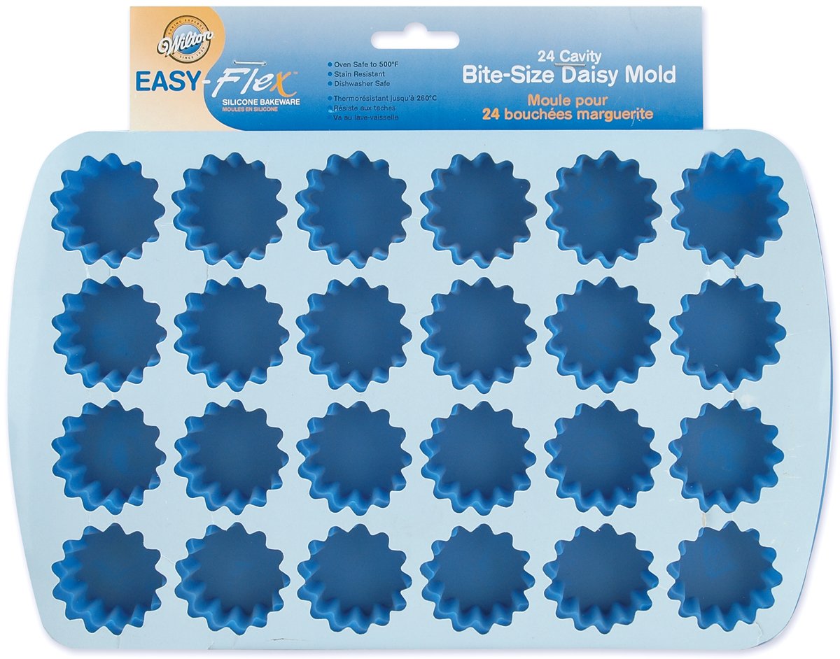 Best Wilton silicone baking molds? Compare top 5 shapes and sizes